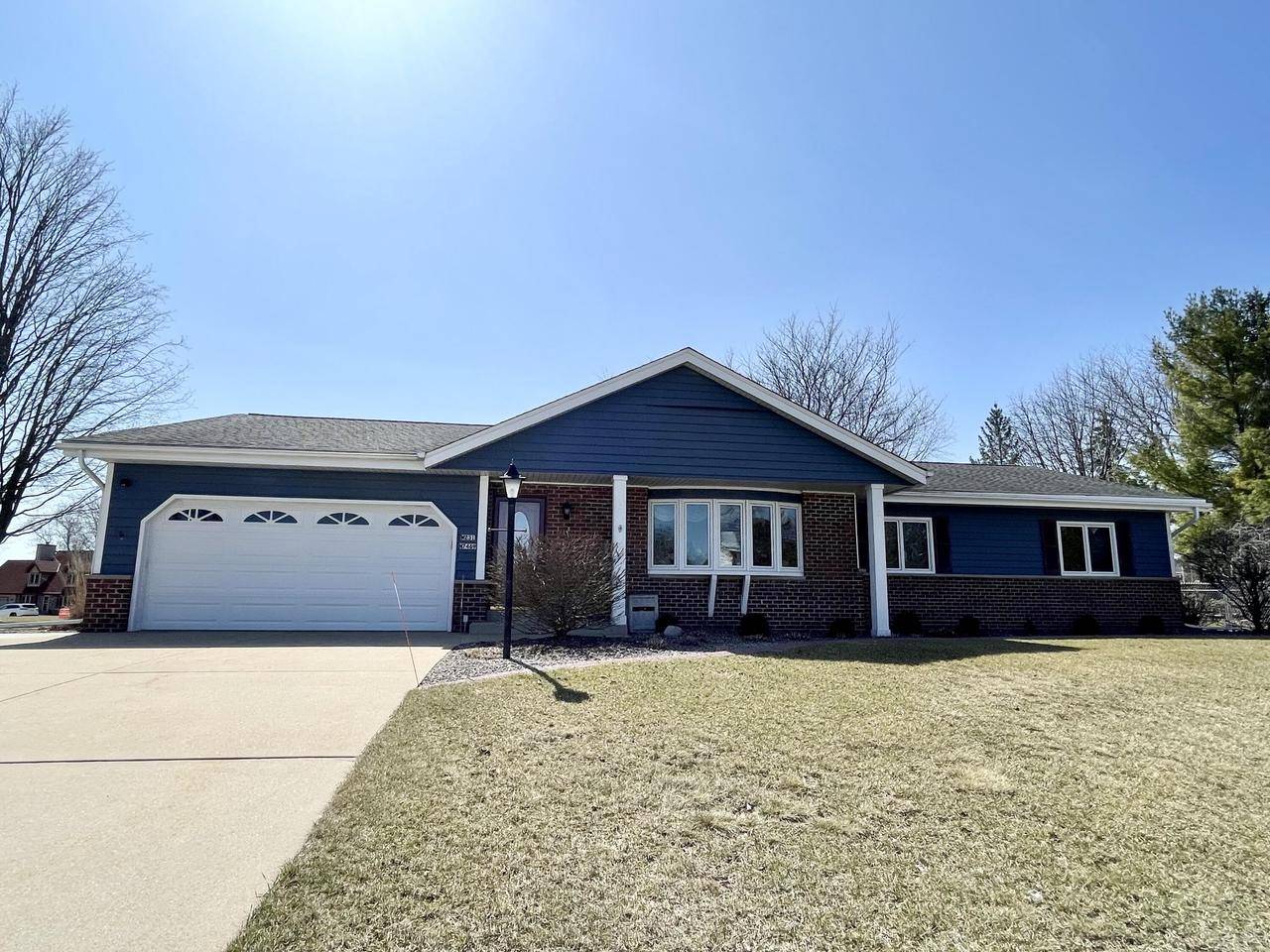 W231N7469 W Stoneridge COURT, Sussex, WI 53089