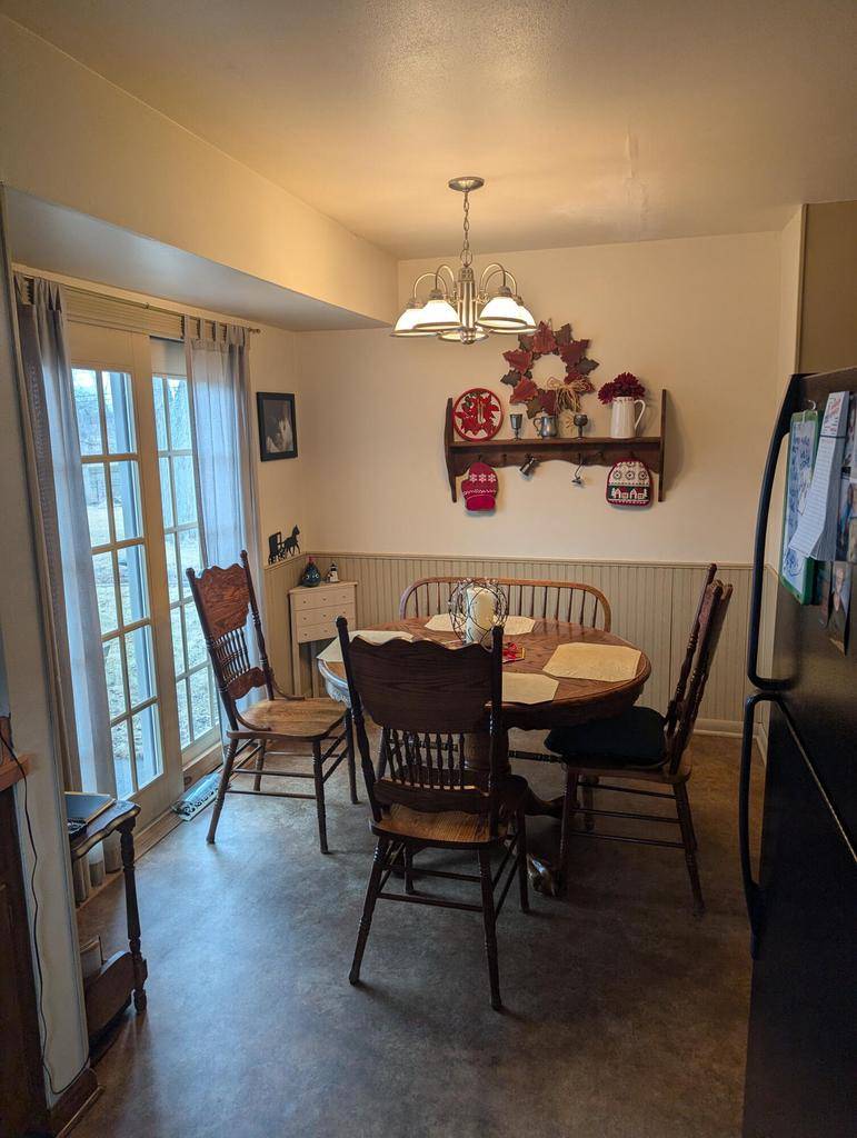 South Milwaukee, WI 53172,3821 5th AVENUE