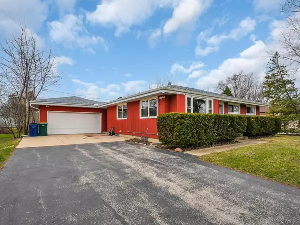 3461 E Bonnie DRIVE, Oak Creek, WI 53154