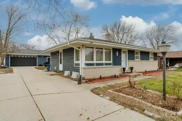 8511 N 54th STREET, Brown Deer, WI 53223