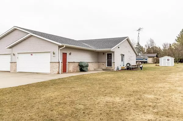 1413 Birdland ROAD, Howards Grove, WI 53083