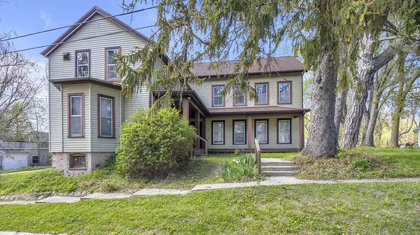 N8120 Franklin ROAD, Plymouth, WI 53073