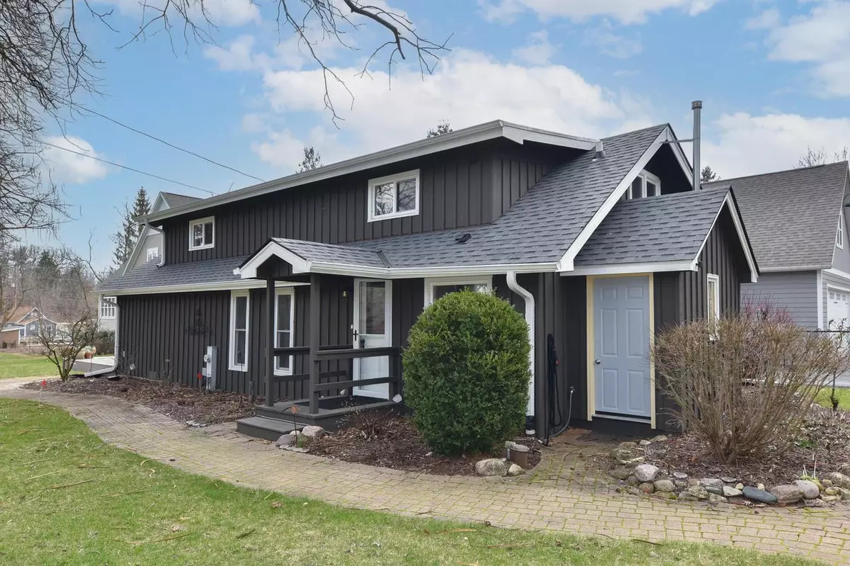 Delafield, WI 53018,34035 Venice Park ROAD