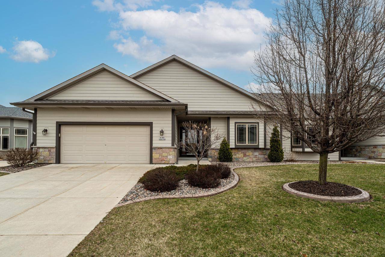 N162W20744 Sharon Lee LANE, Jackson, WI 53037