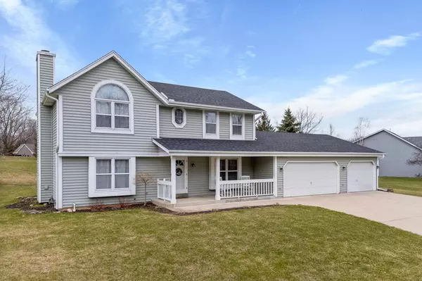 W257N7025 Victoria CIRCLE, Lisbon, WI 53089