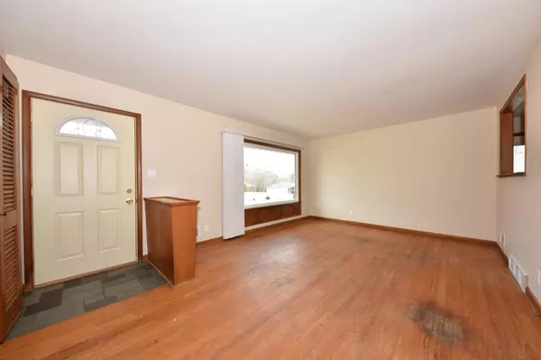 Milwaukee, WI 53223,5625 W Fountain AVENUE