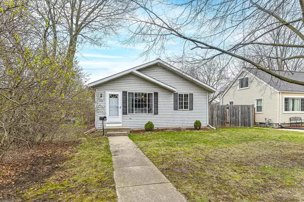 1508 Summit AVENUE, Waukesha, WI 53188