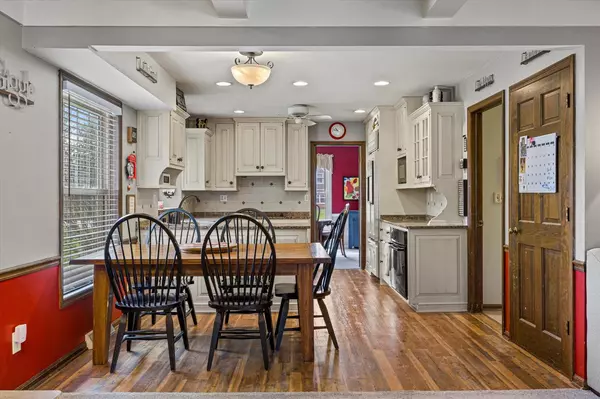 Delafield, WI 53018,259 Fieldstone ROAD