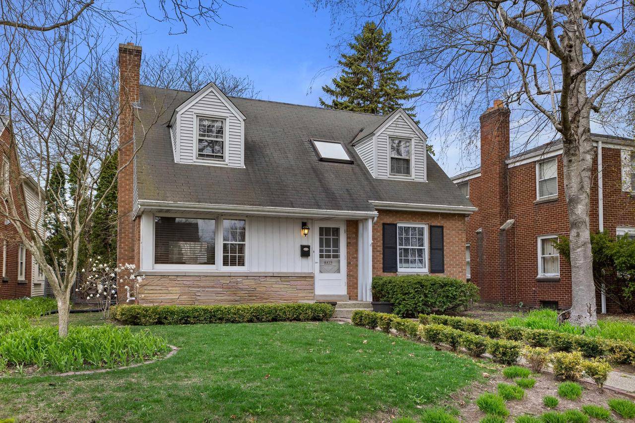 4419 N Ardmore AVENUE, Shorewood, WI 53211