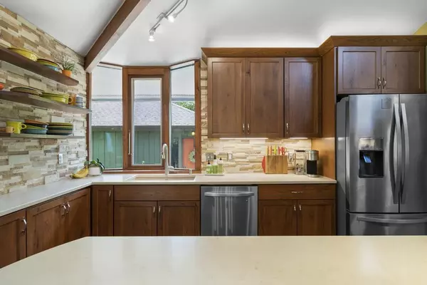 Wales, WI 53183,110 N Dylan Rd