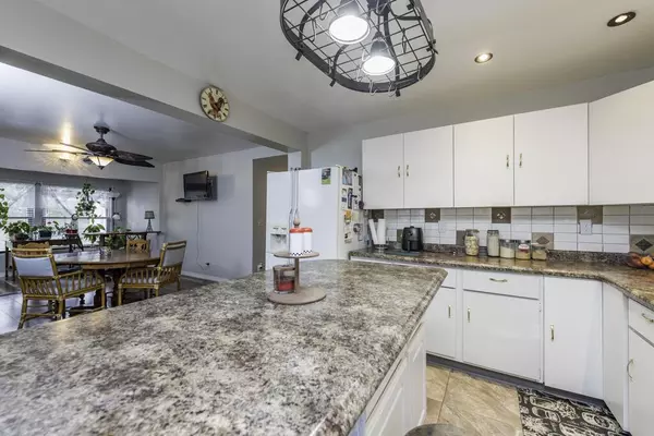 Pleasant Prairie, WI 53158,2921 116th STREET