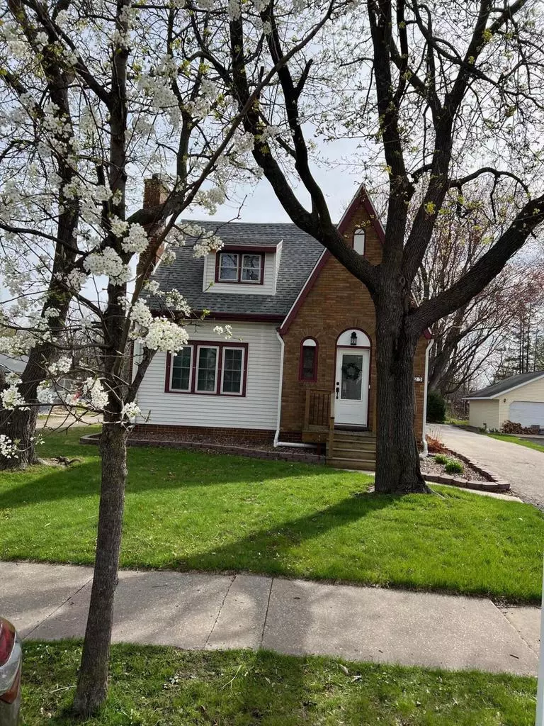 Sparta, WI 54656,323 N Court STREET