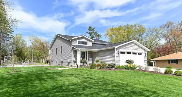 12110 44th AVENUE, Pleasant Prairie, WI 53158