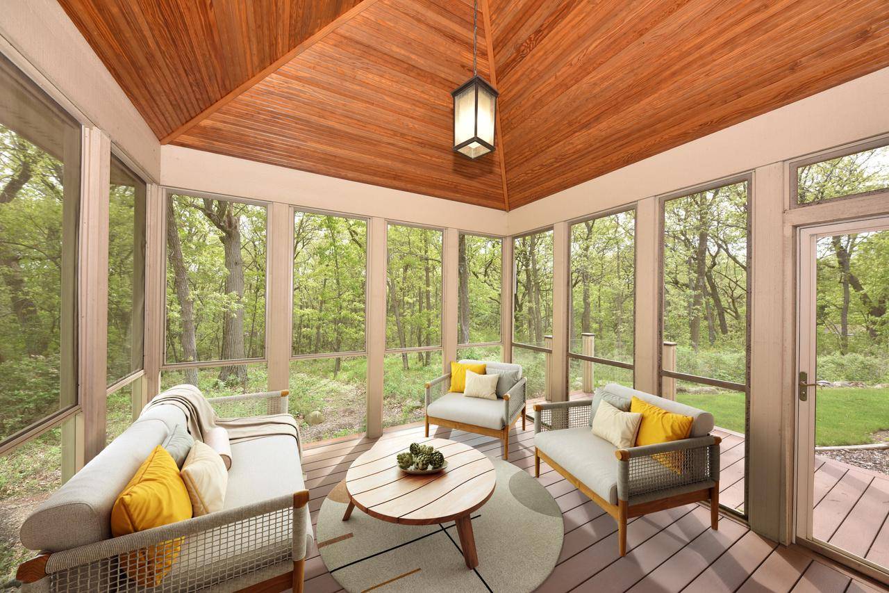 Delafield, WI 53018,1940 Hillside COURT