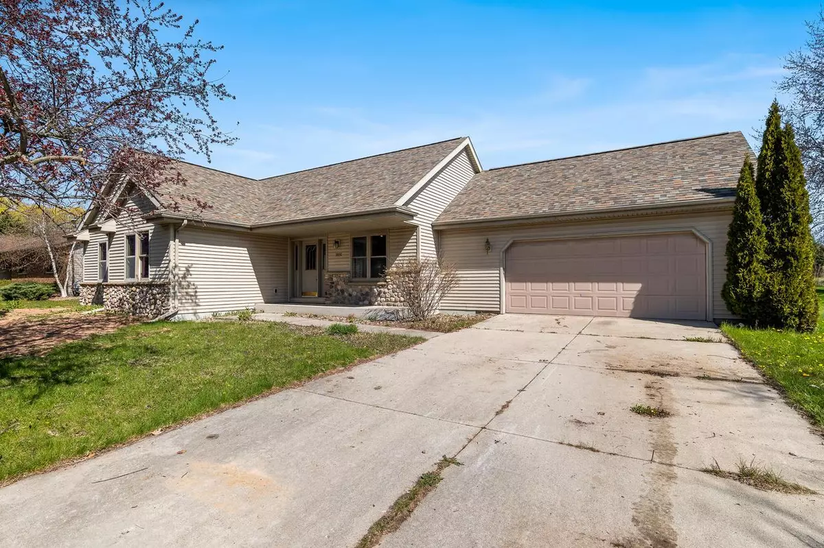 Howards Grove, WI 53083,1016 Carver AVENUE