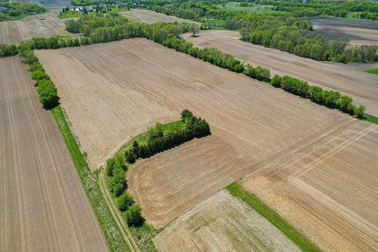 W5651 COUNTY ROAD R, Watertown, WI 53098