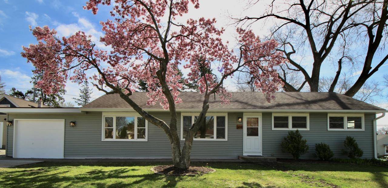 304 N 114th STREET, Wauwatosa, WI 53226