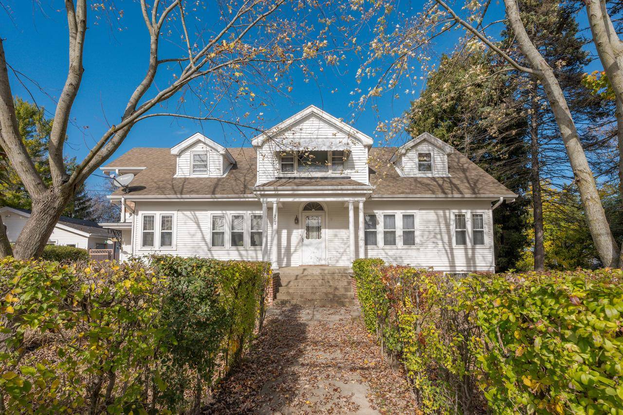 3304 27th STREET, Kenosha, WI 53144