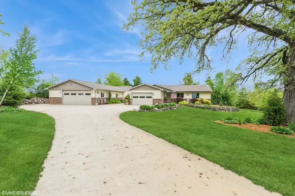 Kansasville, WI 53139,25400 Durand AVENUE