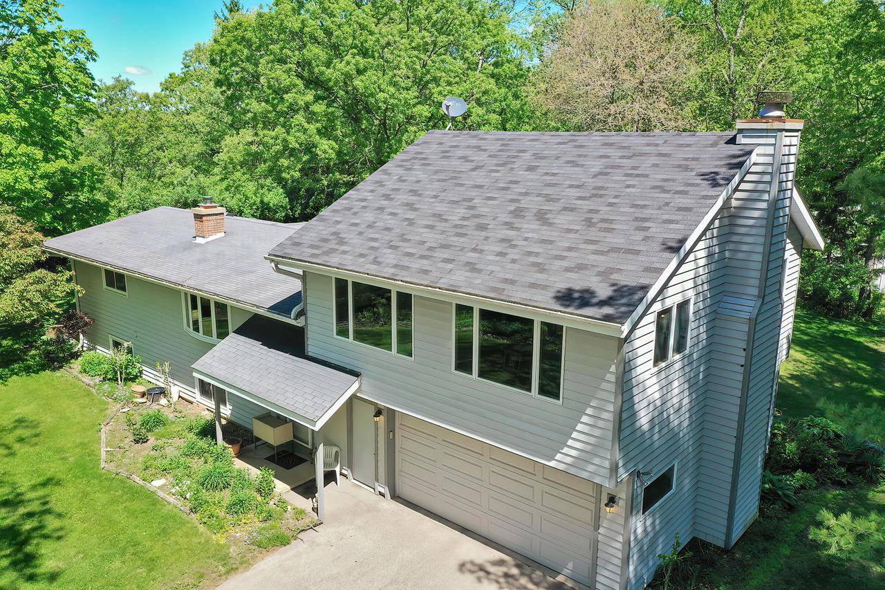 5780 Steele ROAD, Burlington, WI 53105
