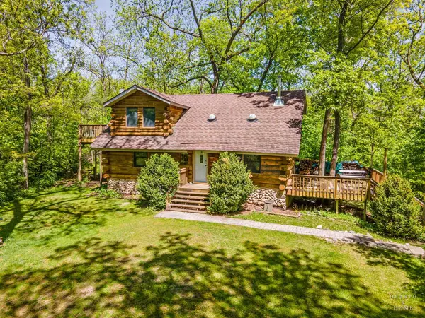 8753 Camp Lake ROAD, Salem, WI 53168