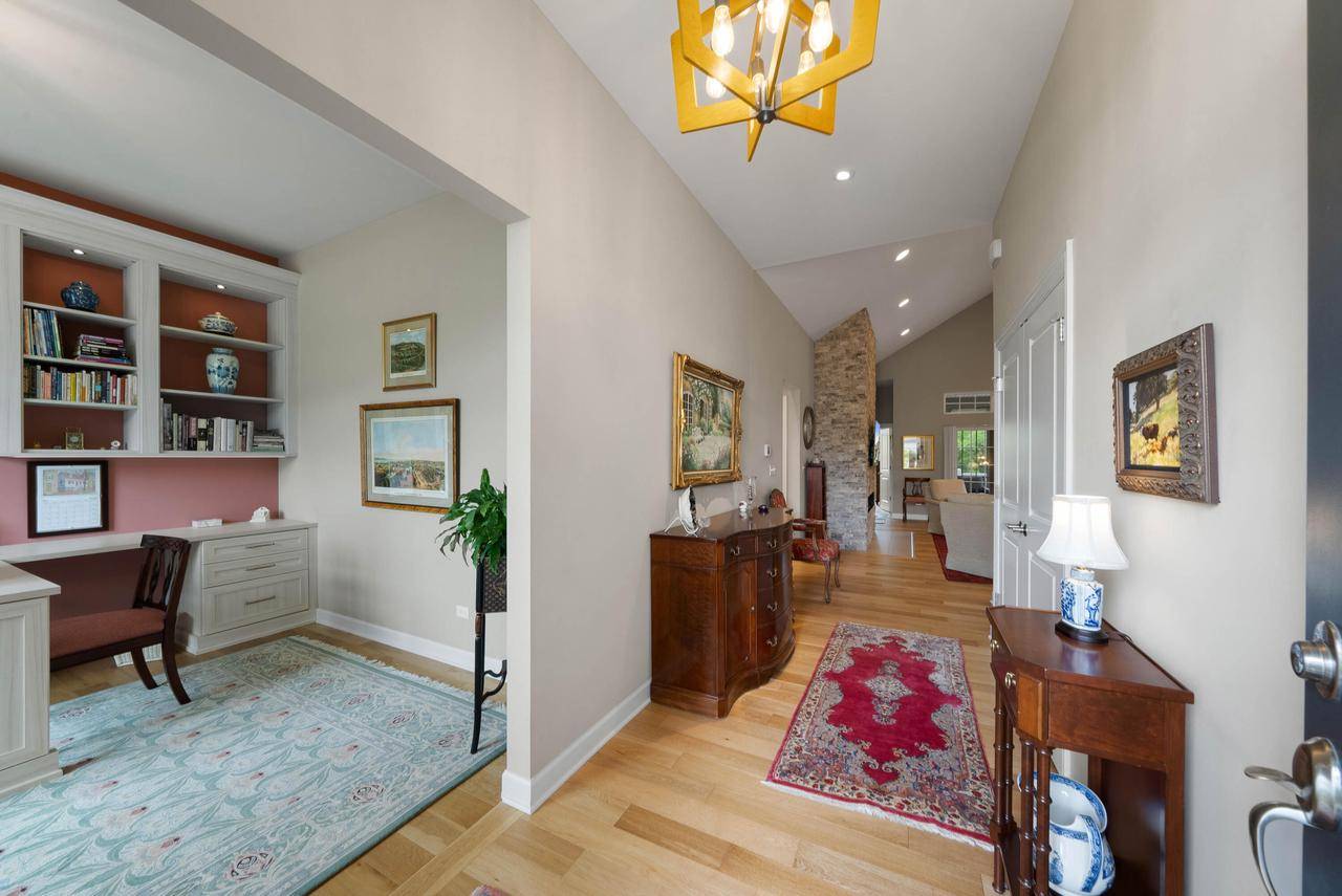 Fontana, WI 53125,127 Lake Vista CIRCLE