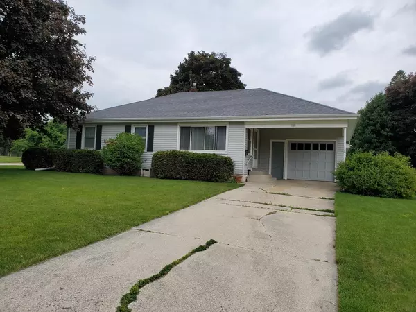 130 W Prospect STREET, Hartford, WI 53027