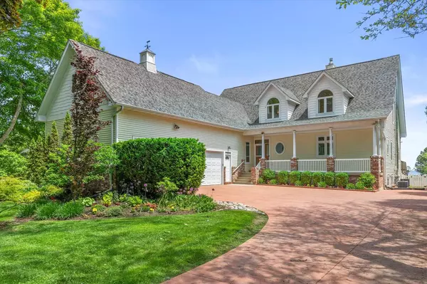 9155 Lakeshore DRIVE, Pleasant Prairie, WI 53158