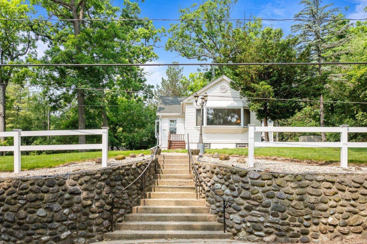 N3189 Violet ROAD, Lake Geneva, WI 53147