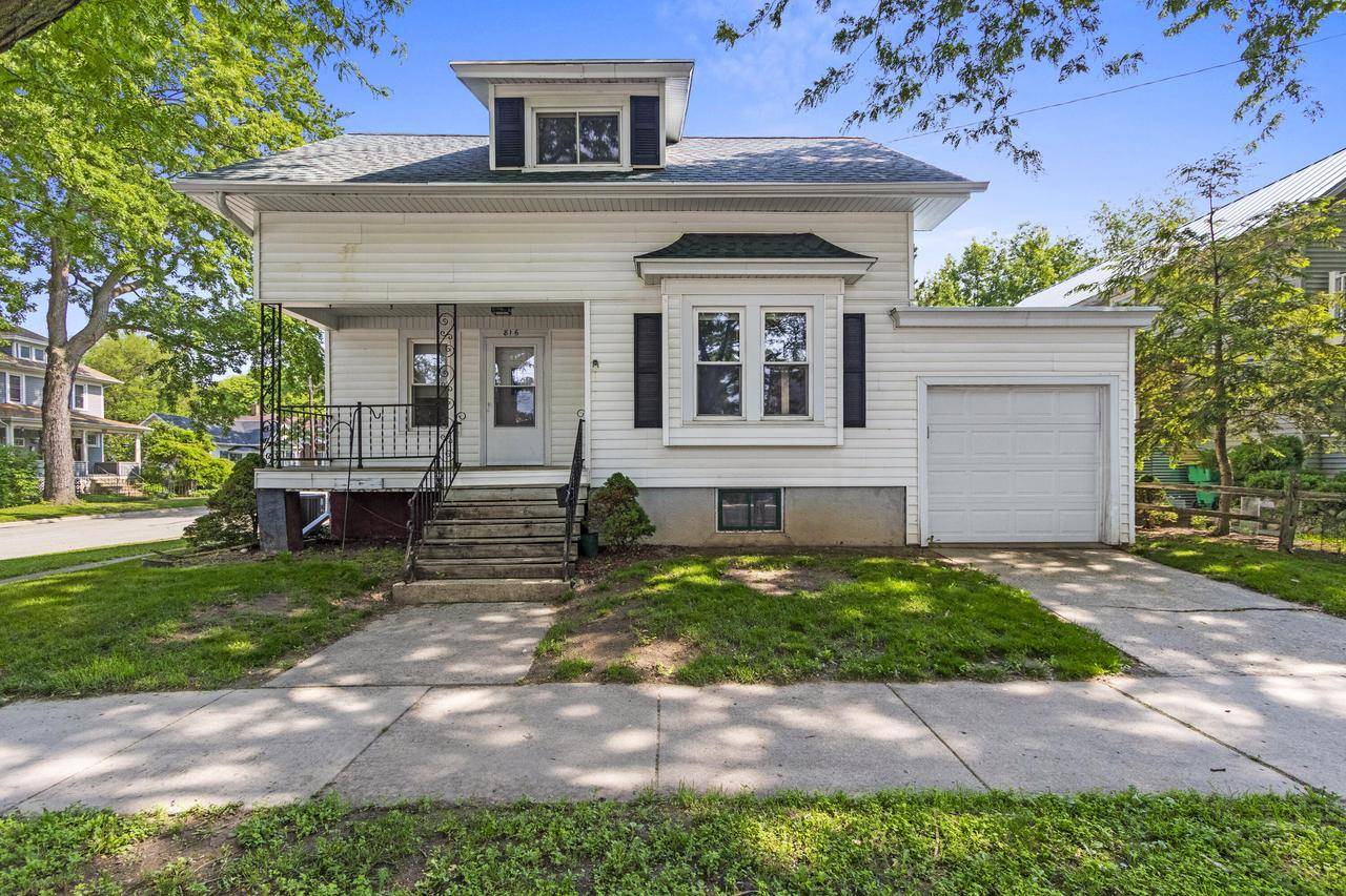 816 Dousman STREET, Green Bay, WI 54303