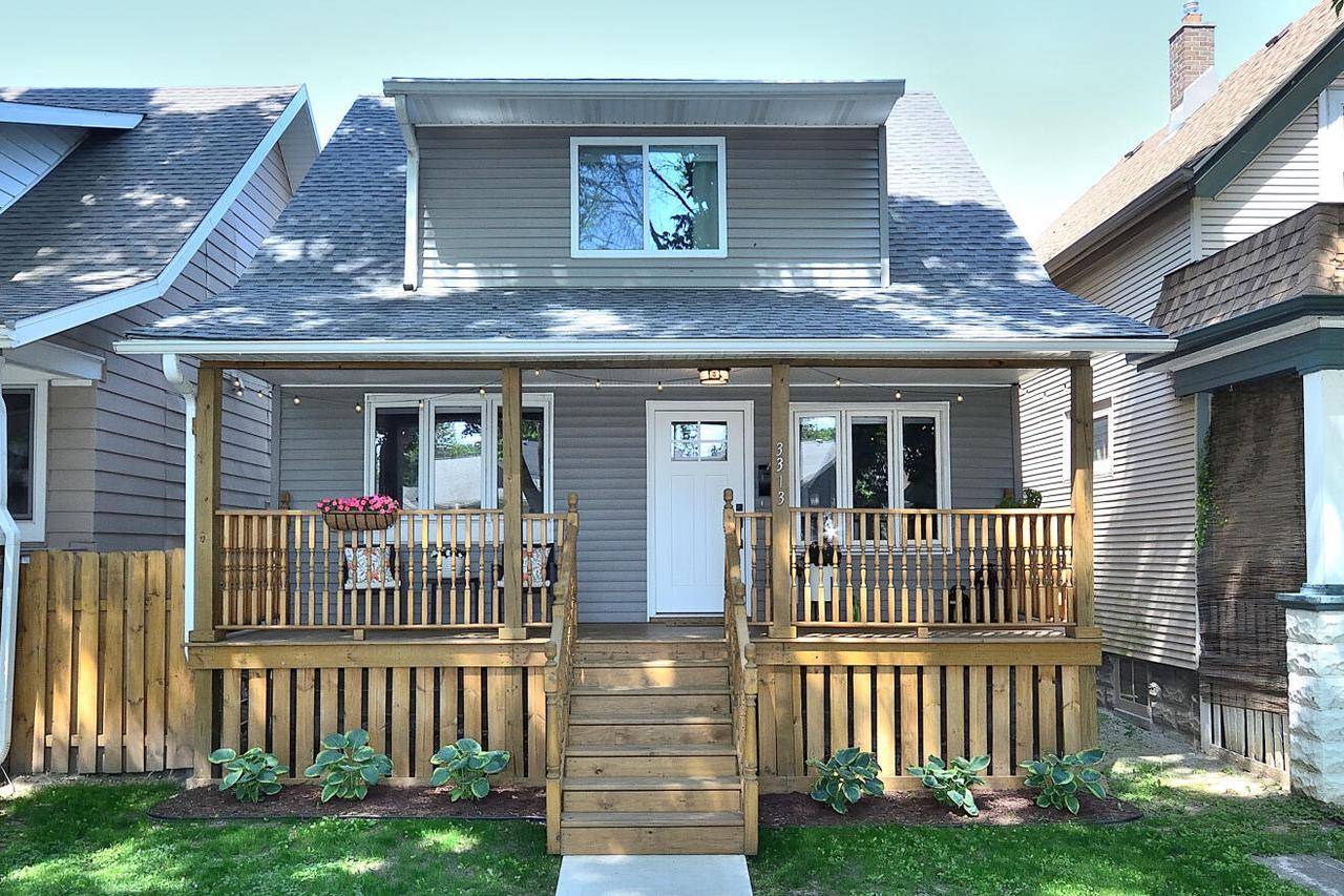 3313 S Delaware AVENUE, Milwaukee, WI 53207