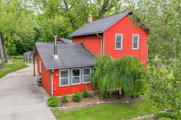 N67W33931 County Road K, Oconomowoc, WI 53066