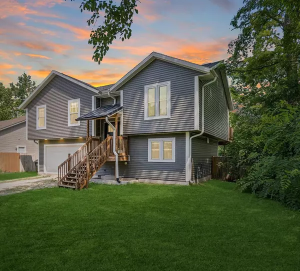 W1018 Larkspur ROAD, Genoa City, WI 53128
