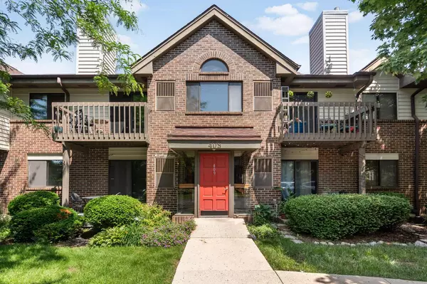 409 N Main STREET #A, Thiensville, WI 53092