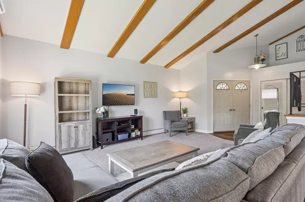 Muskego, WI 53150,W138S6995 Sherwood CIRCLE