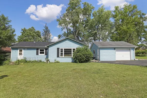 6123 245th AVENUE, Salem, WI 53168