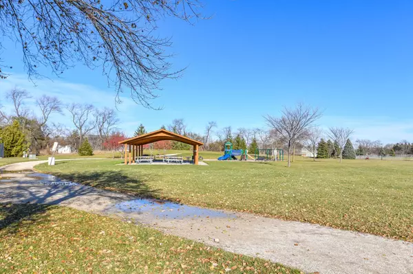 Delavan, WI 53115,114 Autumn DRIVE