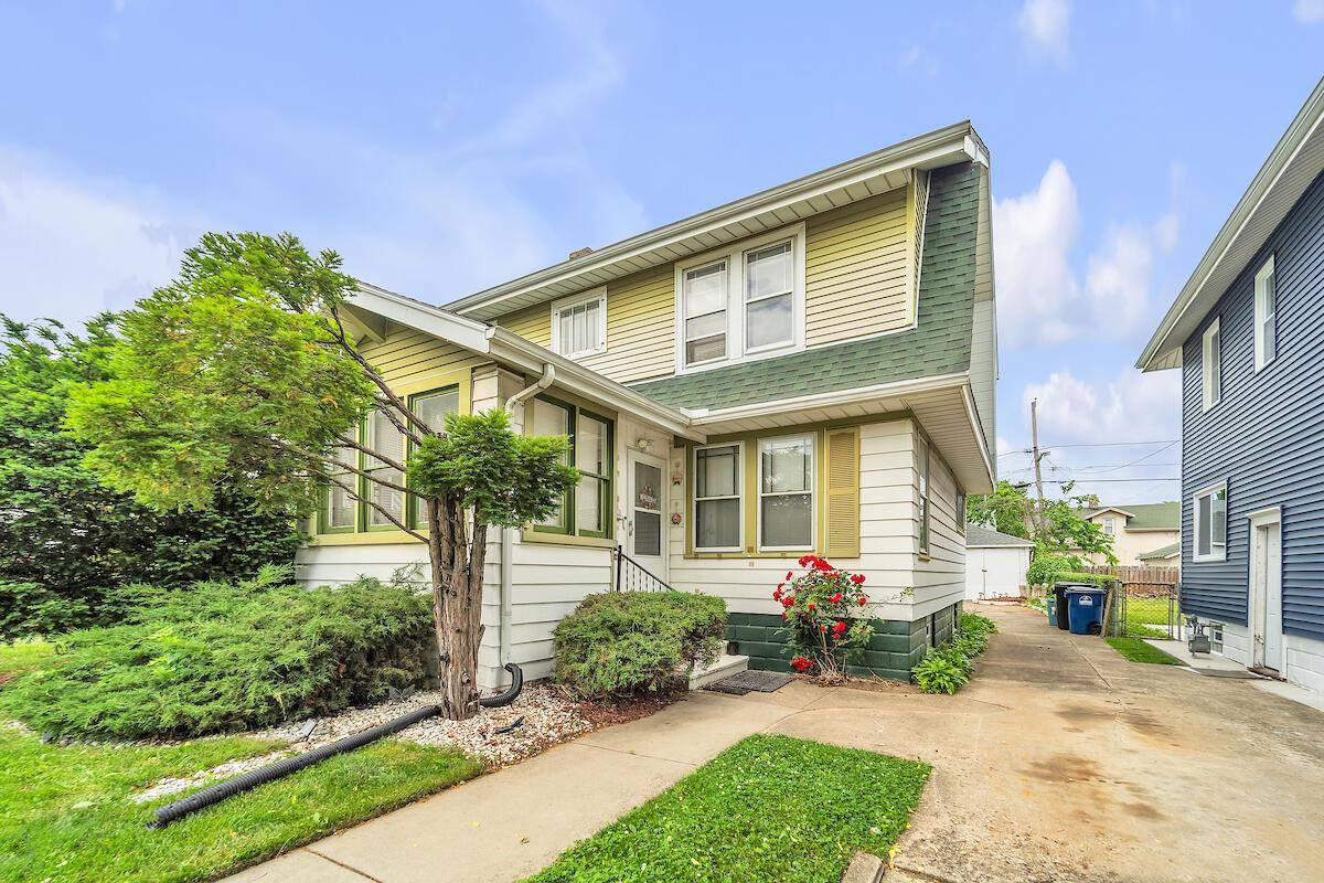 1822 Woodland AVENUE, Racine, WI 53403