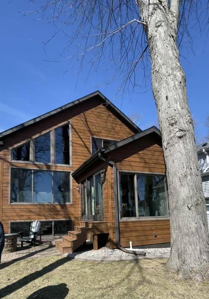 W7255 Firelane 2, Menasha, WI 54952