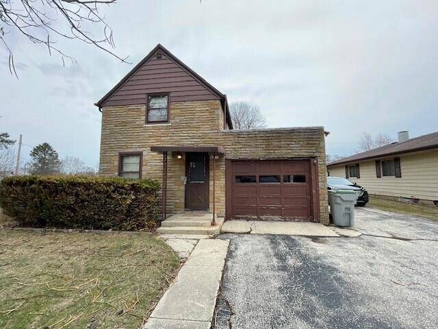 6352 N 104TH STREET, Milwaukee, WI 53225