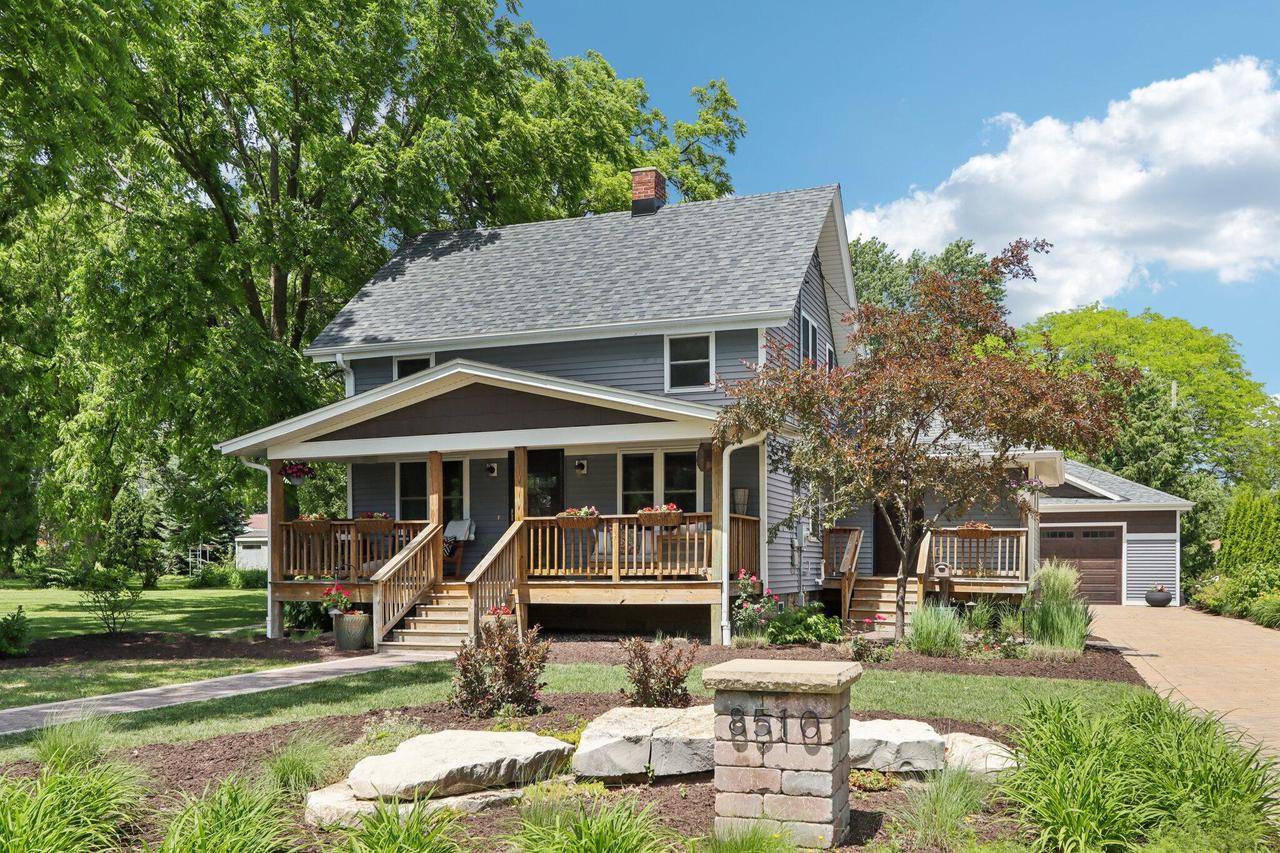8510 W Harrison AVENUE, West Allis, WI 53227