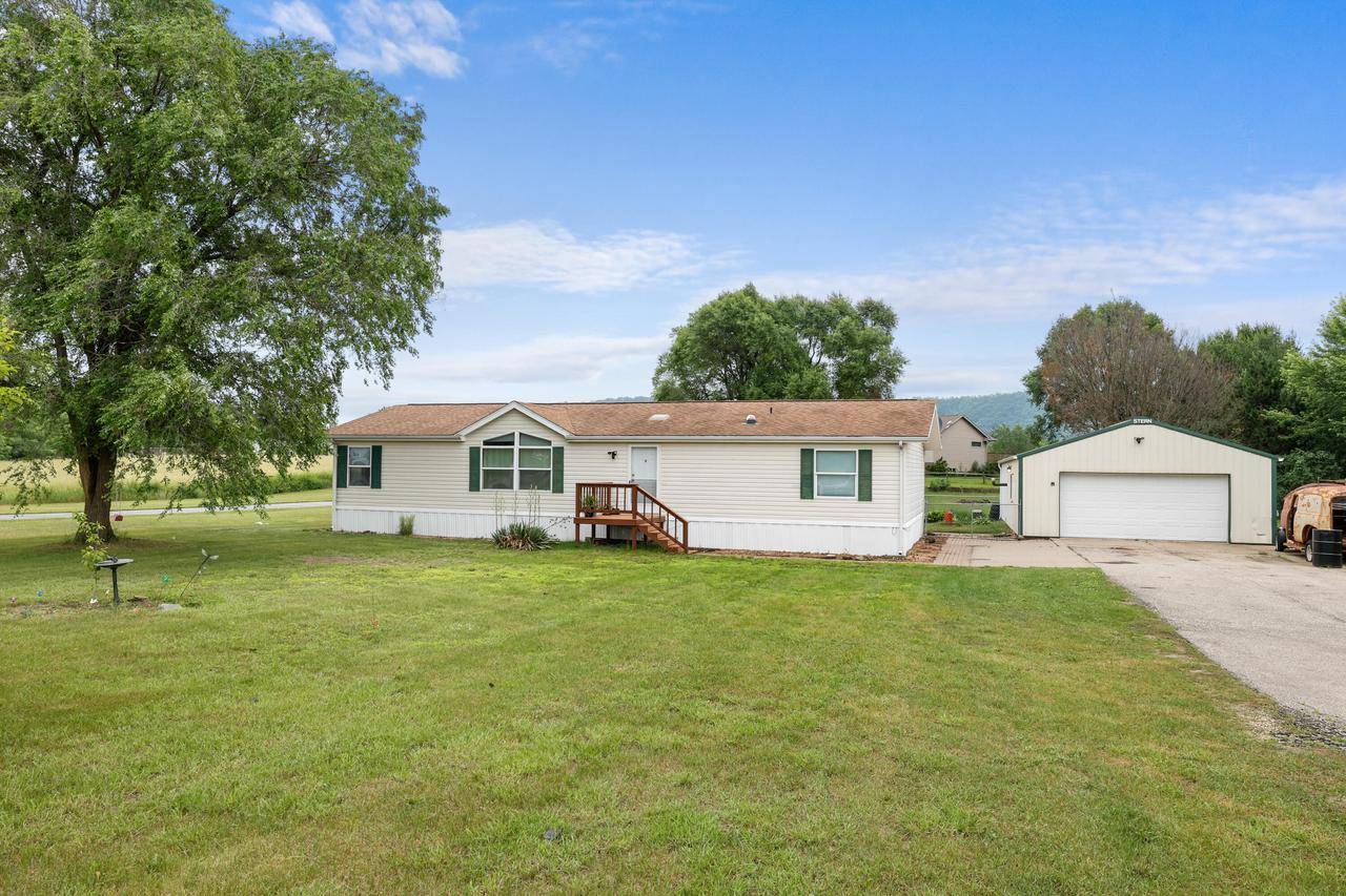 N8050 Amsterdam Prairie ROAD, Holmen, WI 54636
