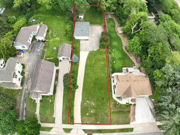 1268 N 68TH STREET, Wauwatosa, WI 53213