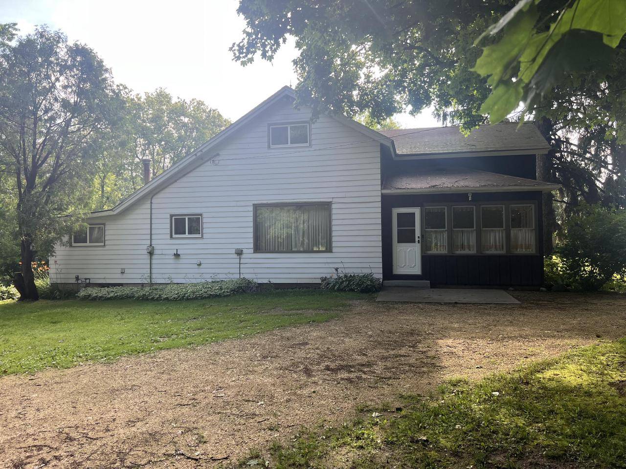 420 County Highway H, Fredonia, WI 53021