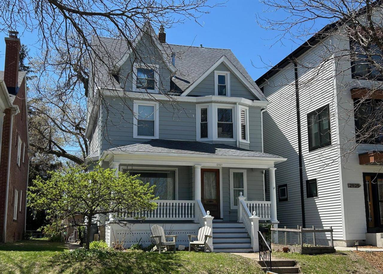 2907 S Superior STREET, Milwaukee, WI 53207