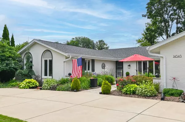 Elm Grove, WI 53122,14545 Ridgemoor DRIVE