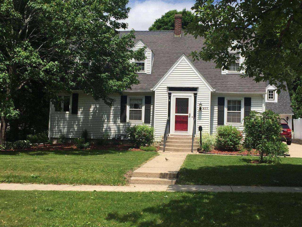 417 E Milwaukee STREET, Jefferson, WI 53549