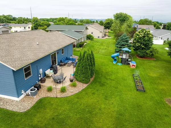 Holmen, WI 54636,901 Winchester LANE