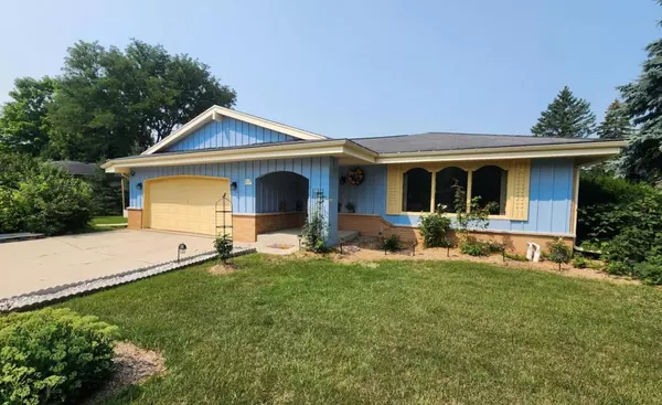 W158N9751 Broadleaf LANE, Germantown, WI 53022