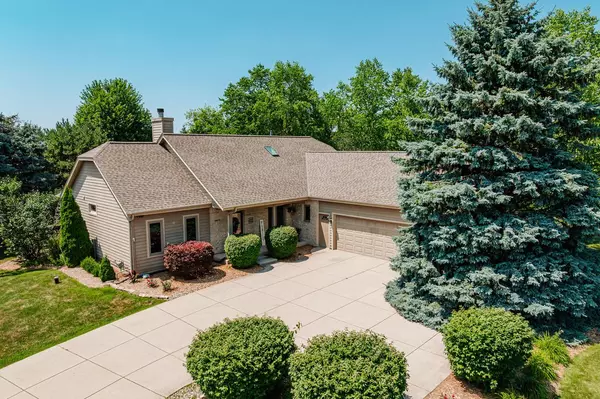 W279N5331 Hanover Hill COURT, Lisbon, WI 53089